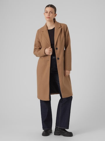 VERO MODA Between-Seasons Coat 'BLAZA' in Brown