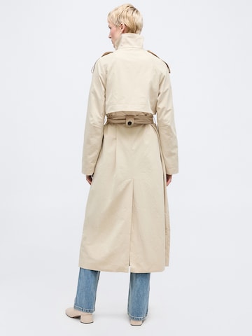 Vero Moda Tall Mantel in Beige