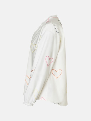 LIEBLINGSSTÜCK Pusero 'EnricaL' värissä valkoinen