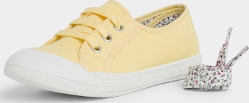 Baskets Pisamonas en jaune : devant