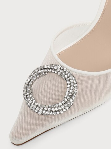 Escarpins 'Bellina' STEVE MADDEN en beige