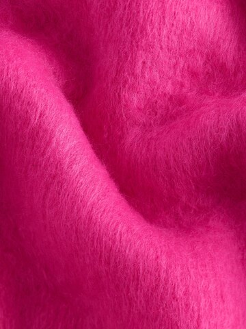 Next - Chal en rosa