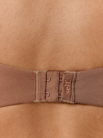 self. T-Shirt BH in Braun