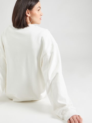 Sweat-shirt 'Paula' WEEKDAY en blanc