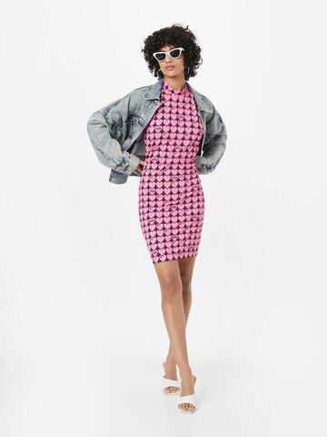 Robe Love Moschino en rose