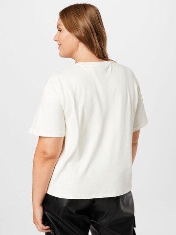 NU-IN Plus Shirt in White