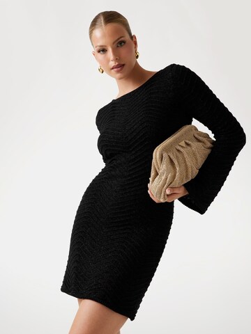 GUESS Knitted dress in Black: front