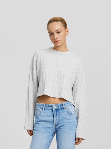 Bershka Sweater in Grey: front