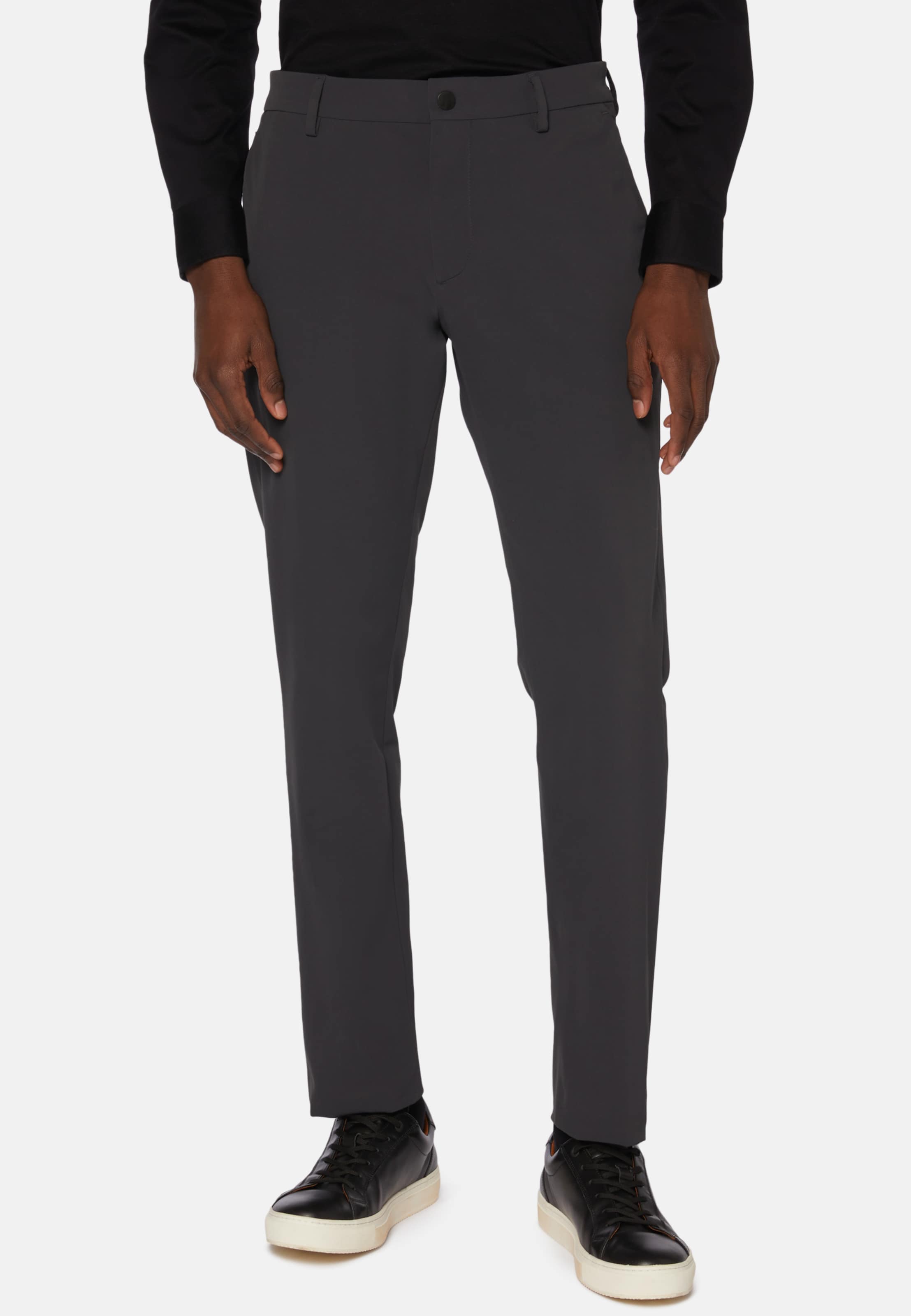 Coupe slim Pantalon chino Boggi Milano en gris