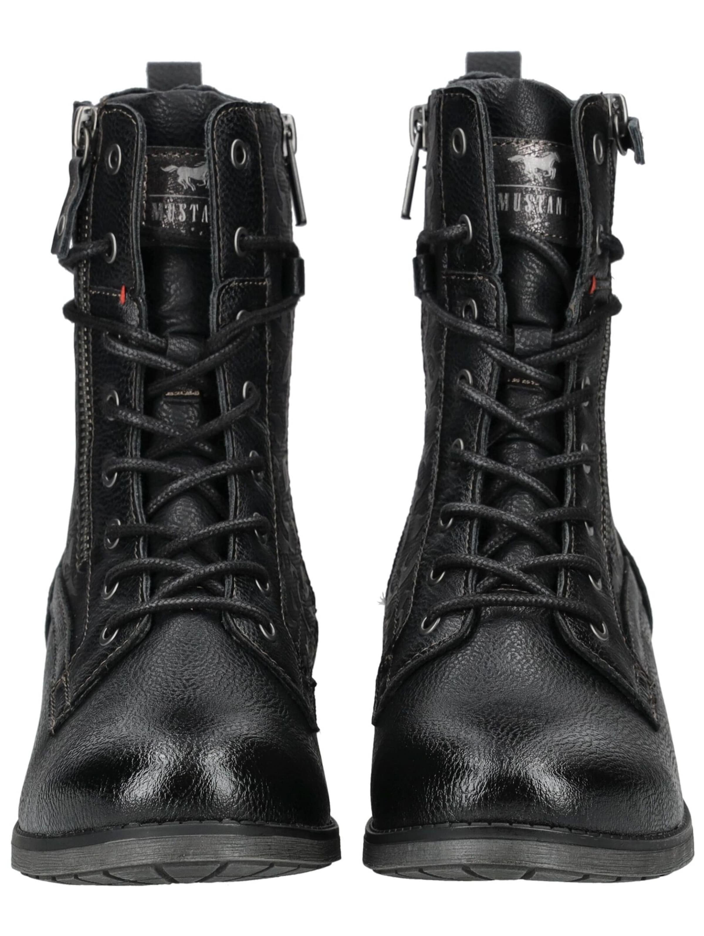 Bottines à lacets MUSTANG en noir