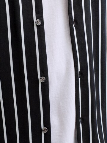 juoda JACK & JONES Patogus modelis Marškiniai 'JJEJEFF'