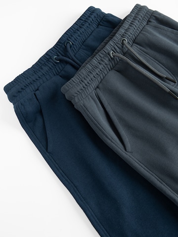 Effilé Pantalon Cool Club en bleu