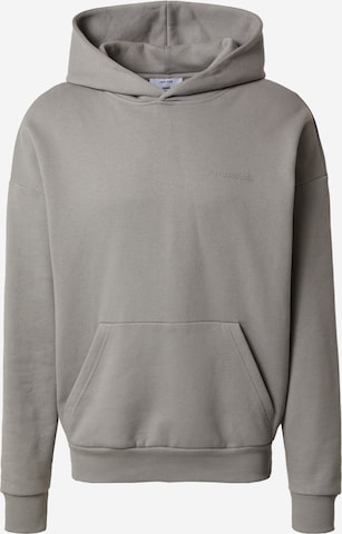 Sweat-shirt 'Sebastian' DAN FOX APPAREL en gris : devant