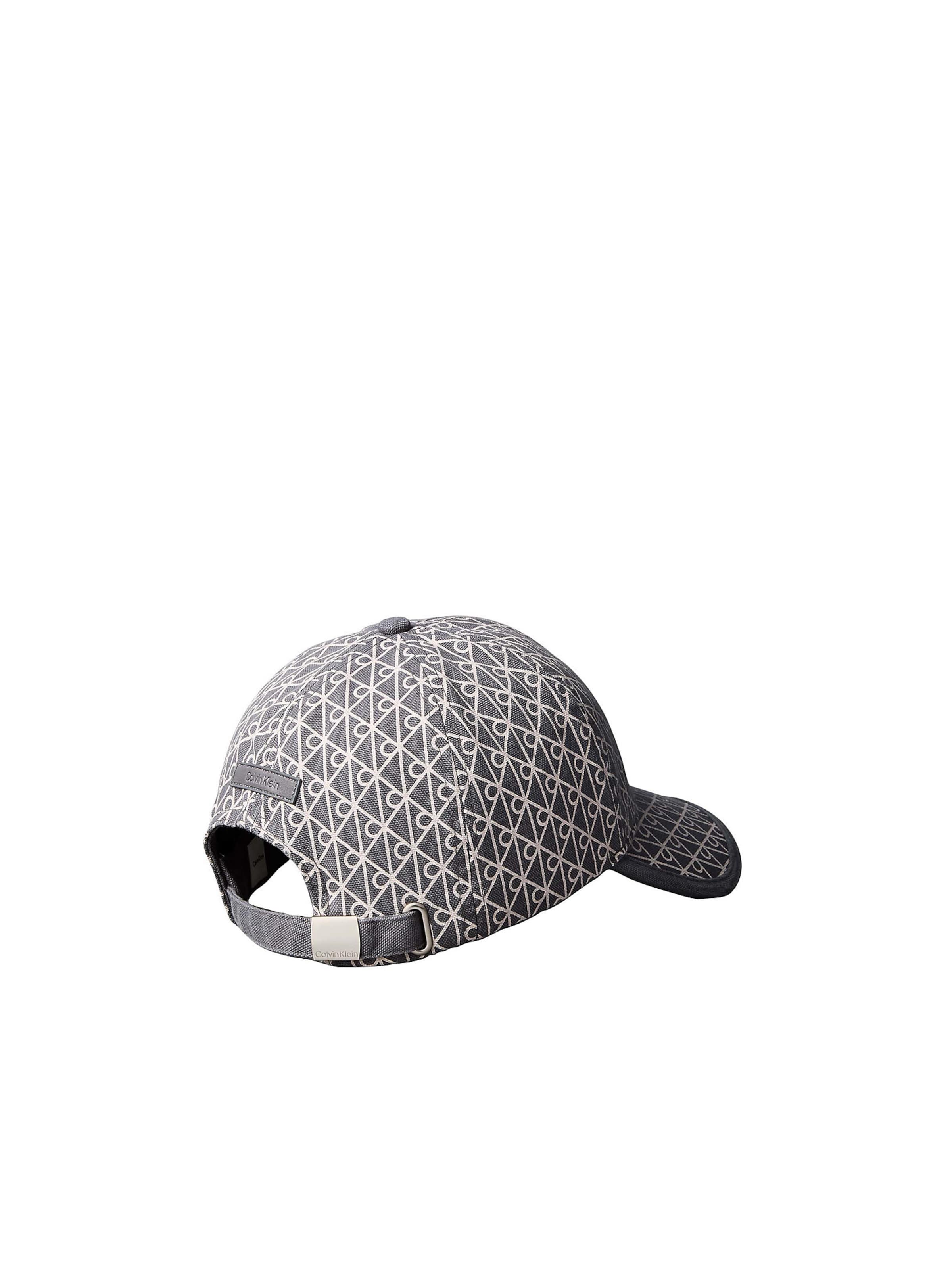 Calvin Klein Cap in Grey