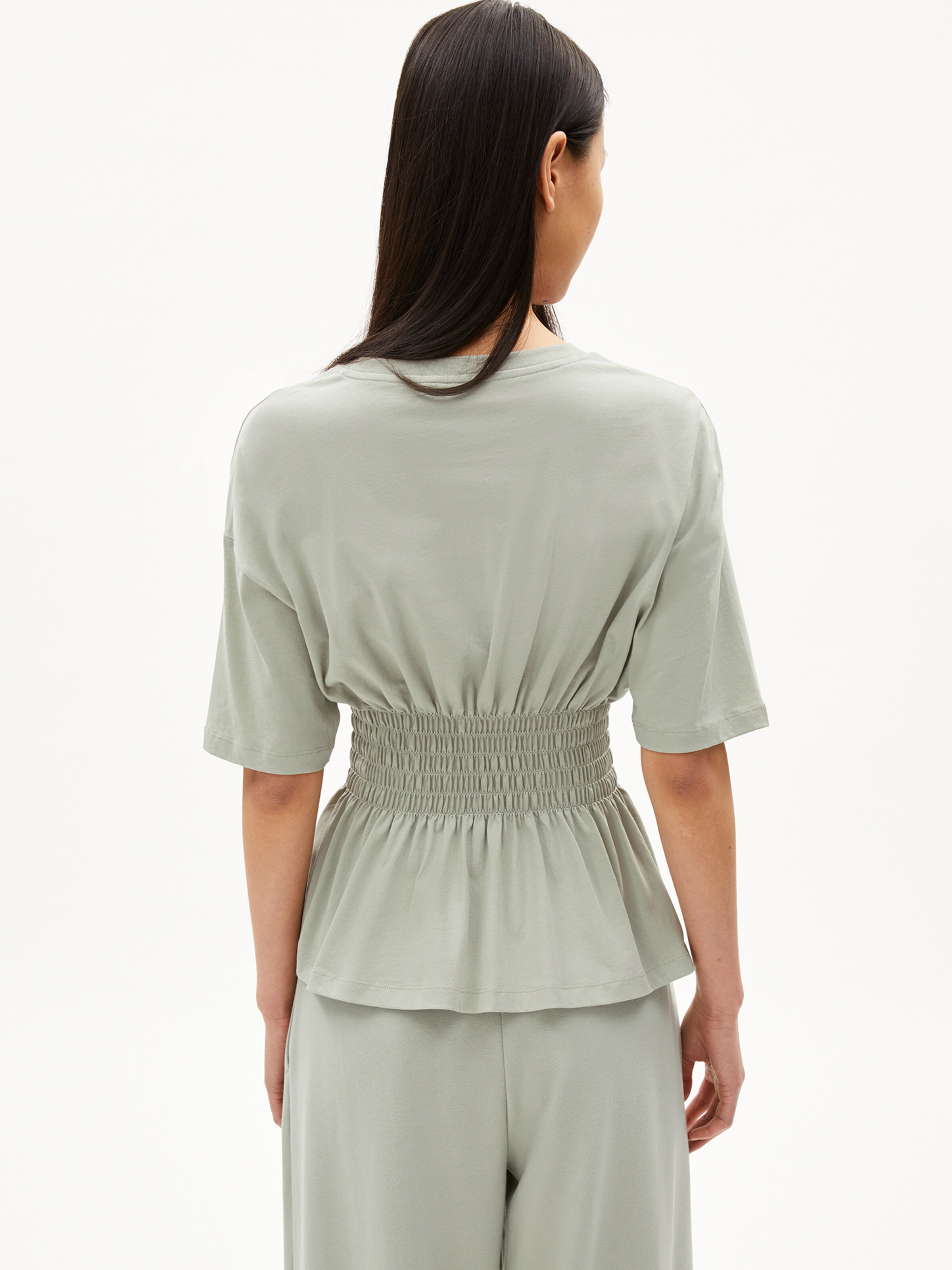 T-shirt ARMEDANGELS en vert