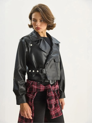 Giacca di mezza stagione di Bianco Lucci in nero