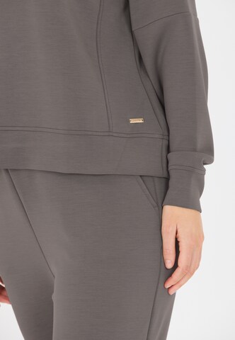 Athlecia Sportief sweatshirt 'Jacey' in Bruin