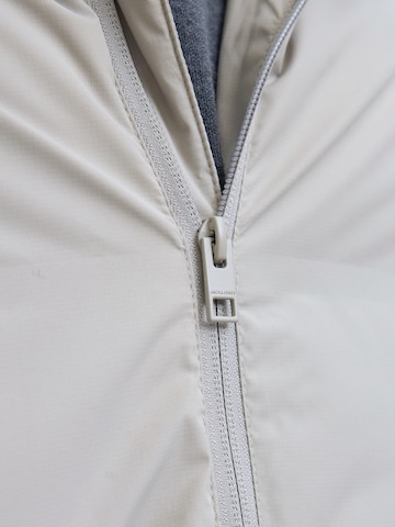 JACK & JONES Зимняя куртка 'JJESOHO' в Серый