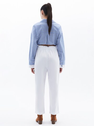 Baggy Pantalon à pince OXXO en blanc