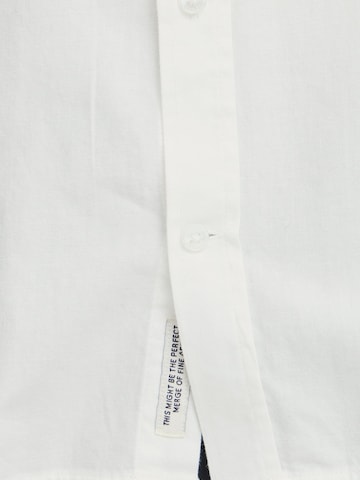 Casual Friday Regular fit Button Up Shirt 'Anton' in White