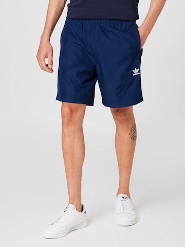 ADIDAS ORIGINALS Regular Shorts 'Adicolor Essentials Trace' in Blau: predná strana