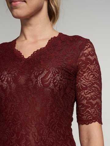 Blouse folklorique 'Arktis' SPIETH & WENSKY en rouge