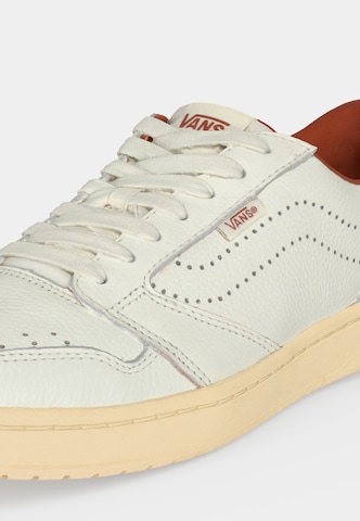 VANS - Zapatillas deportivas bajas 'COURT' en blanco