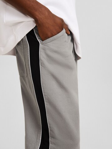 Bershka Regular Trousers in Grey