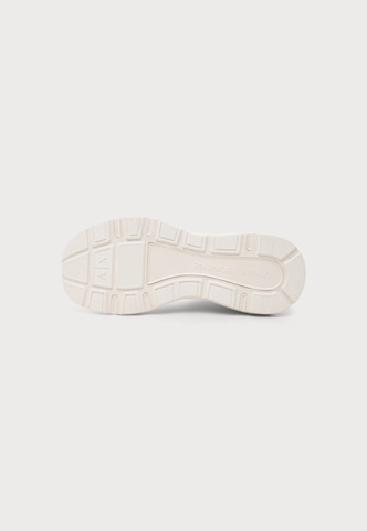 ARMANI EXCHANGE Sneakersy niskie w kolorze biały