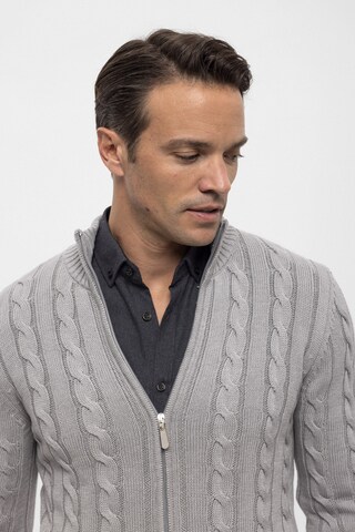 Felix Hardy Knit Cardigan in Grey