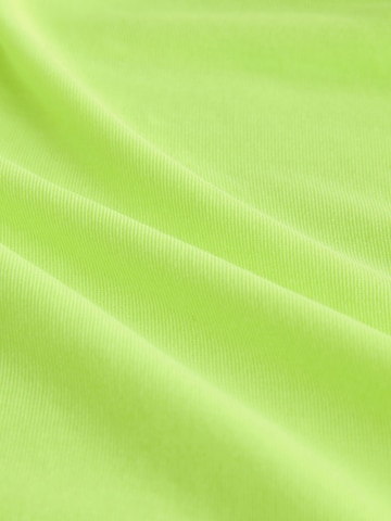 Next Топ в зелено