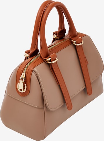 Usha Handbag in Beige