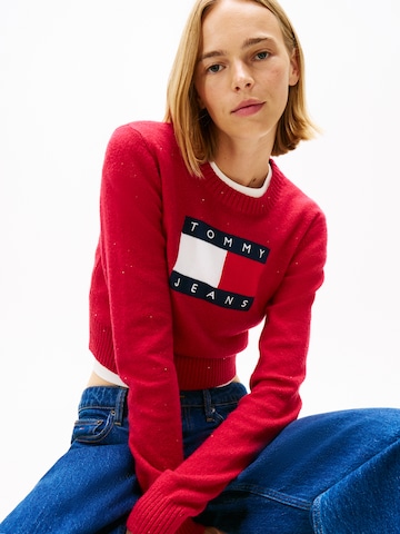 Pulover de la Tommy Jeans pe roșu