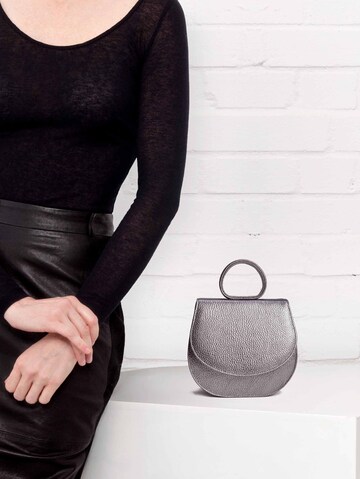 Gretchen Umhängetasche 'Ebony Mini Loop' in Silber