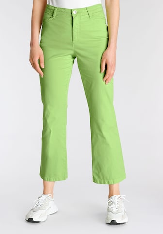 MAC Boot cut Pants in Green: front