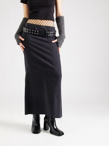 SHYX Skirt 'Kasha' in Black: front