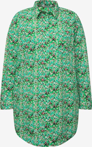 Studio Untold Blouse in Groen: voorkant