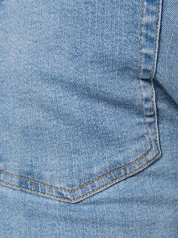 Skinny Jeans de la Bershka pe albastru