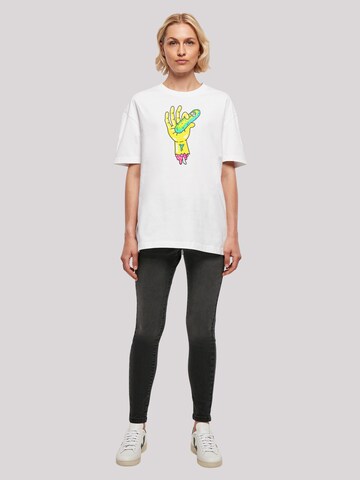 F4NT4STIC Shirt 'Rick und Morty Pickle Hand' in Wit