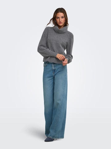 Pull-over 'Olivia' ONLY en gris