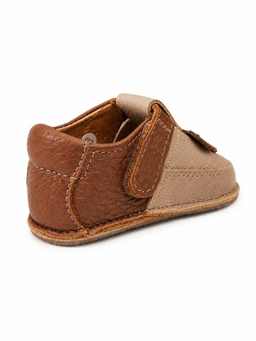 Botoșei bebeluși de la Tega Shoes pe maro