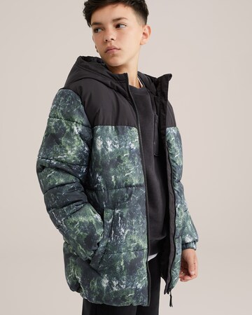 Veste mi-saison WE Fashion en mélange de couleurs : devant