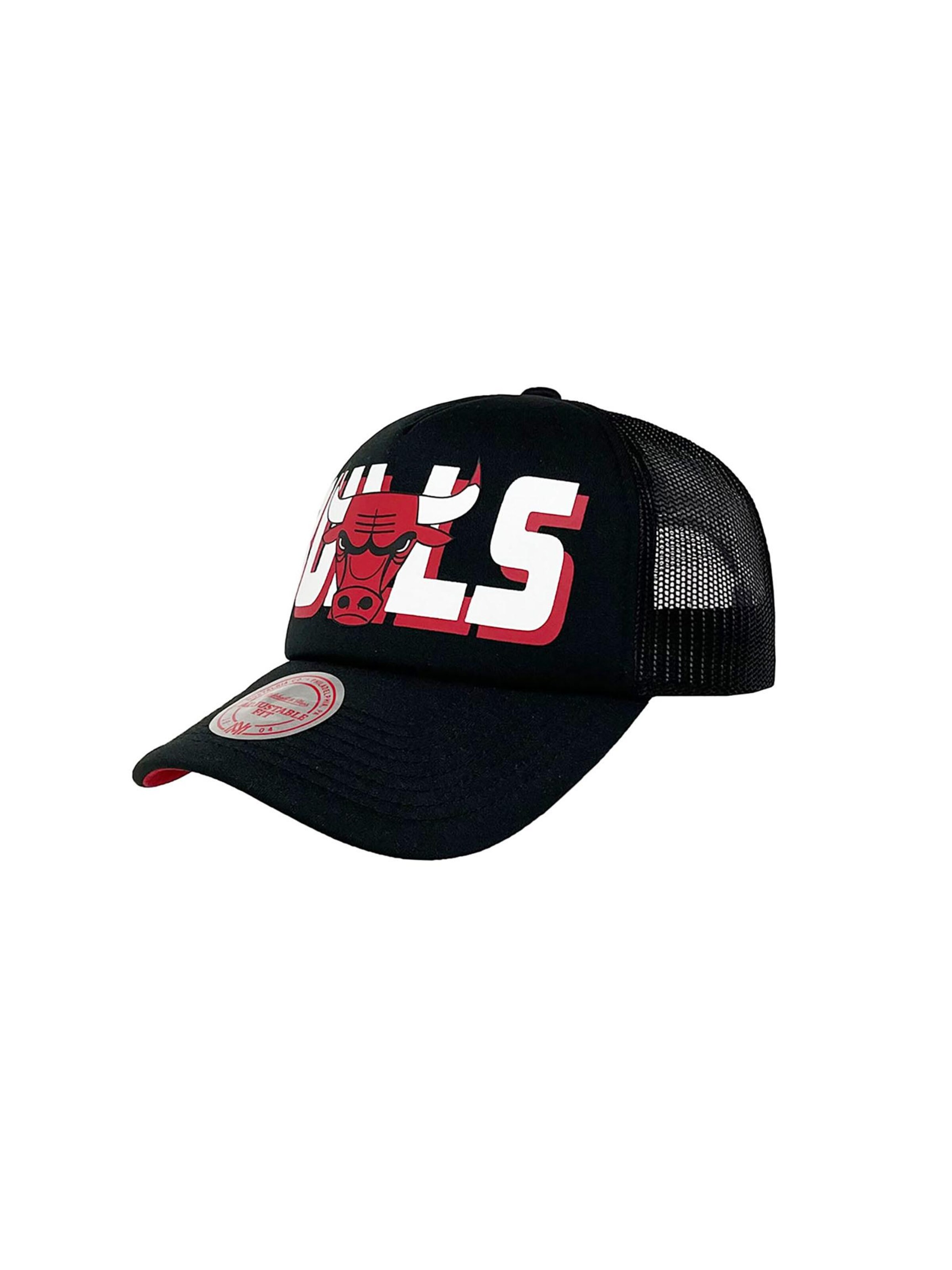 Mitchell & Ness Cap 'Chicago Bulls' in Schwarz: Vorderseite