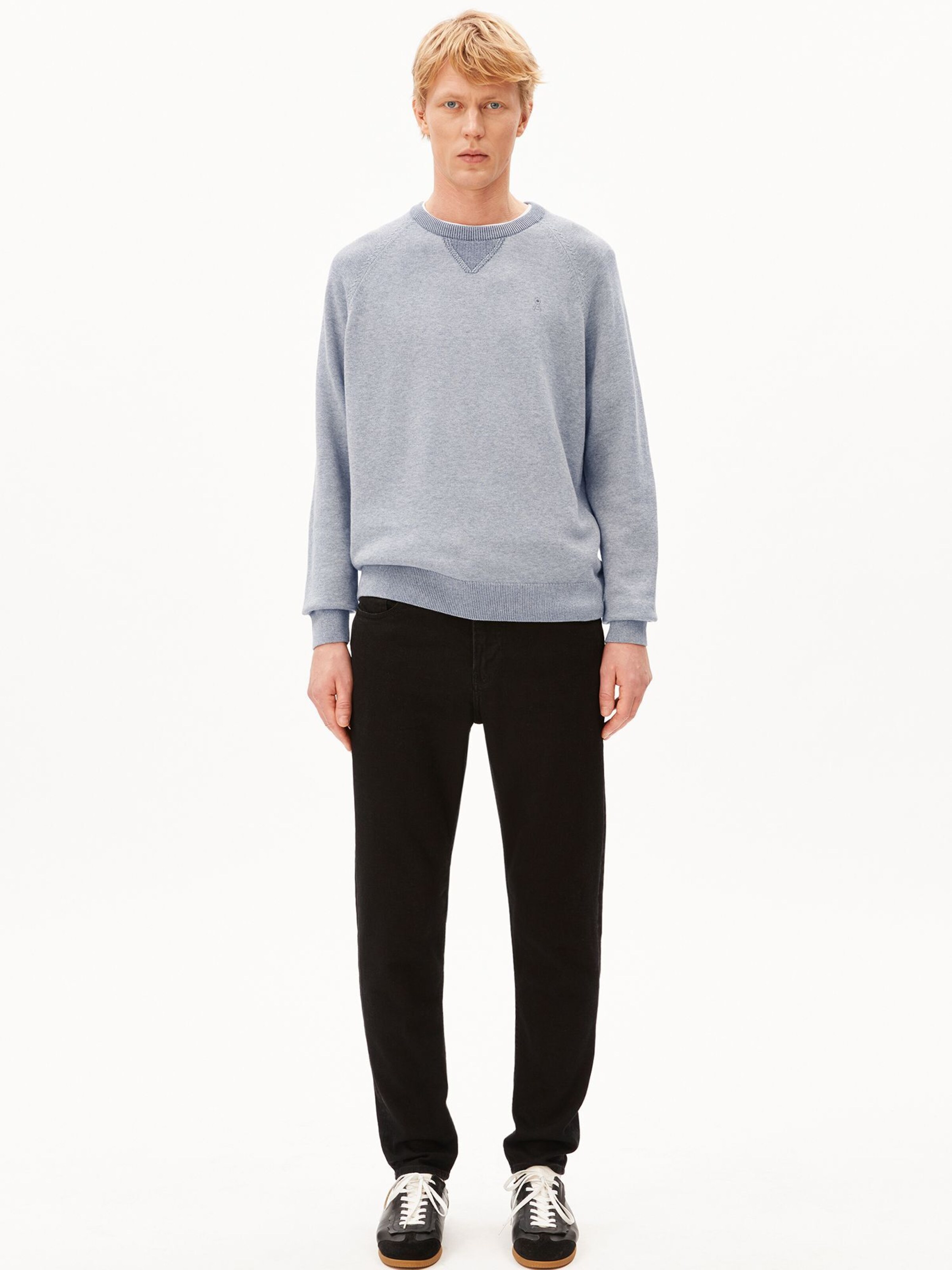 ARMEDANGELS Regular Jeans in Black: front
