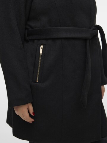 Manteau mi-saison Vero Moda Curve en noir