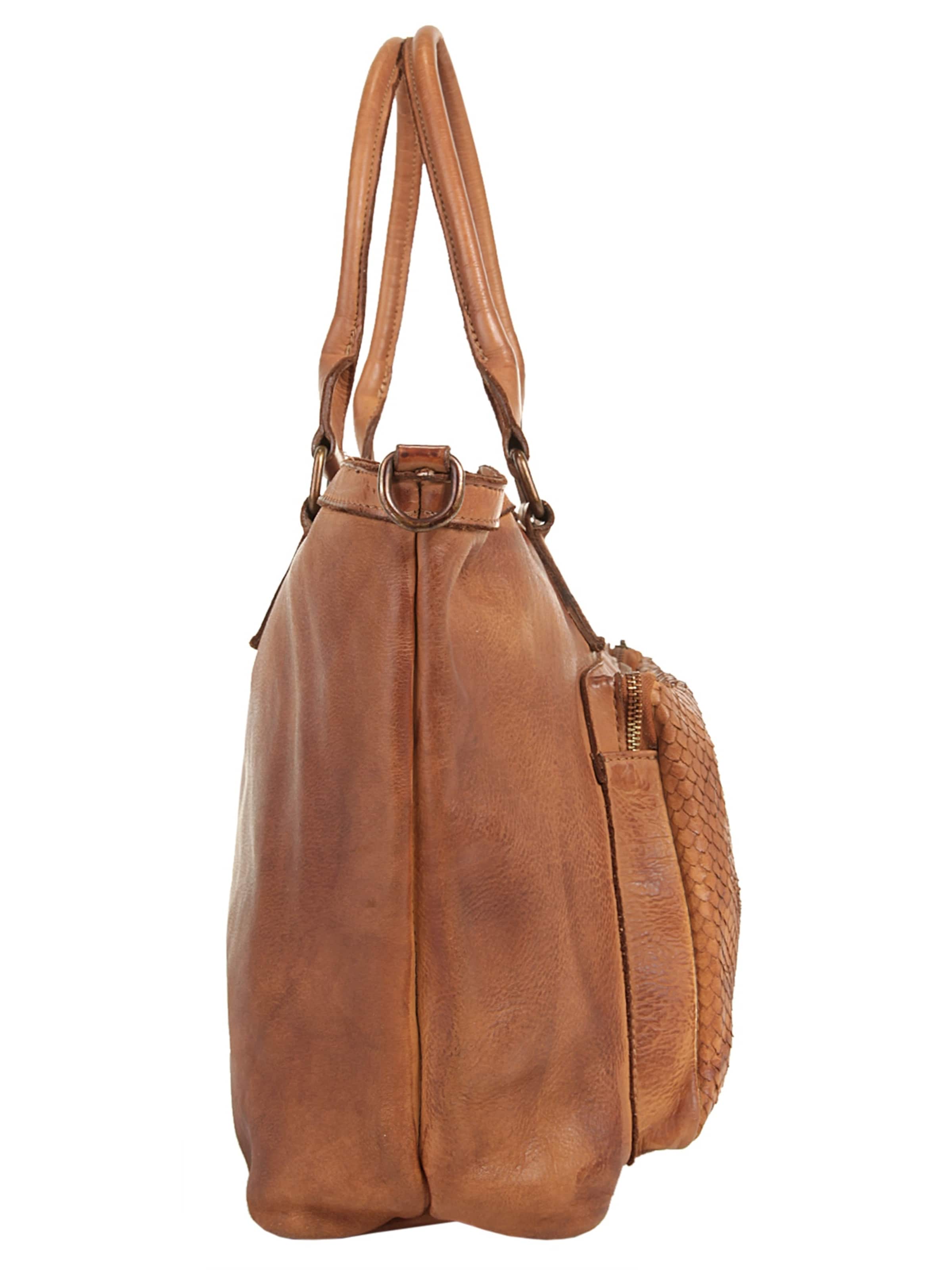 Samantha Look Shopper‌‌‌‌‌‌ in Braun