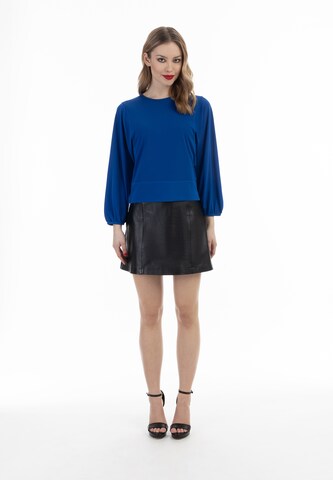 faina Shirt in Blauw