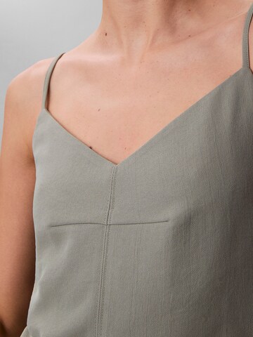 Robe Calvin Klein en gris