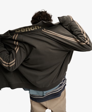 Veste de survêtement 'Bench x Superdry & Co' BENCH en gris