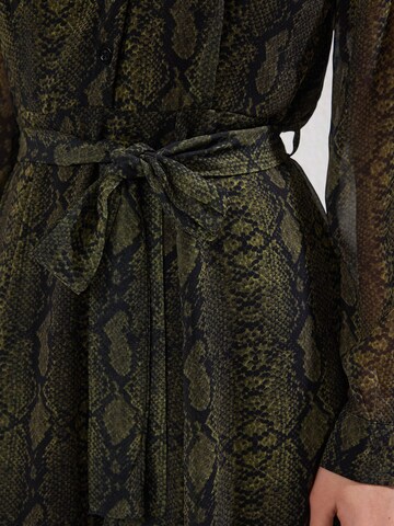 Robe Trendyol en vert